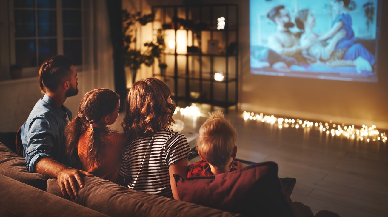 7 أفلام ممتعة لسهرة عائلية في إجازة عيد الأضحى (زهرة الخليج)