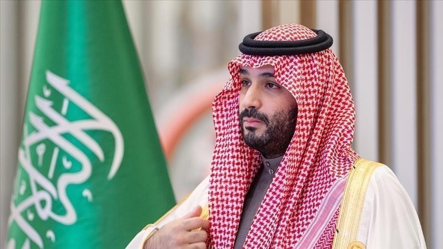اتصالات سعودية وعمانية مع مسؤولي دول لمنع التصعيد بالمنطقة (الأناضول)
