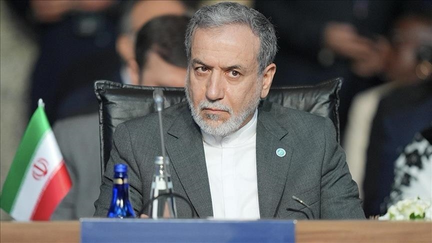 عراقجي: حتى الآن لا يوجد اتفاق على وقف إطلاق النار مع إسرائيل (الأناضول)