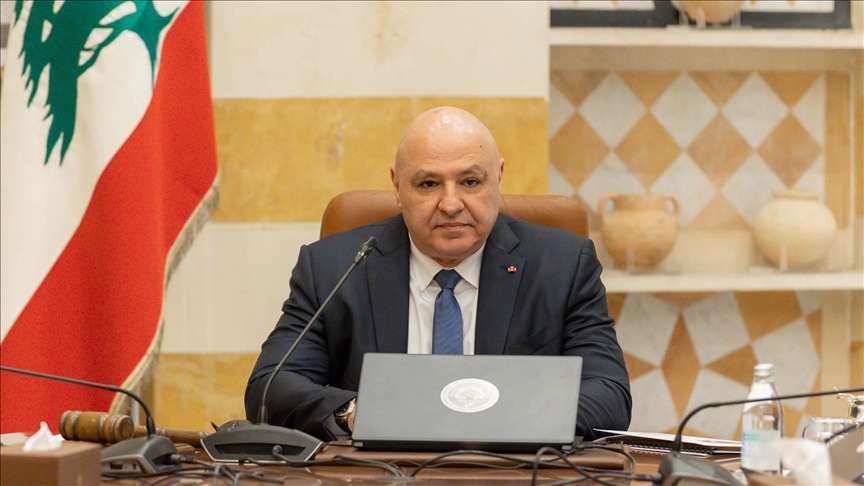 الرئيس اللبناني: التنسيق مع سوريا مستمر بشأن قضايا مشتركة (الأناضول)