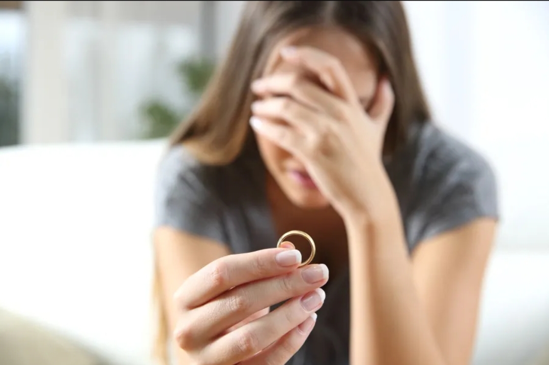 كيف تتعافى من تجربة عاطفية كسرت قلبك؟ (سيدتي)