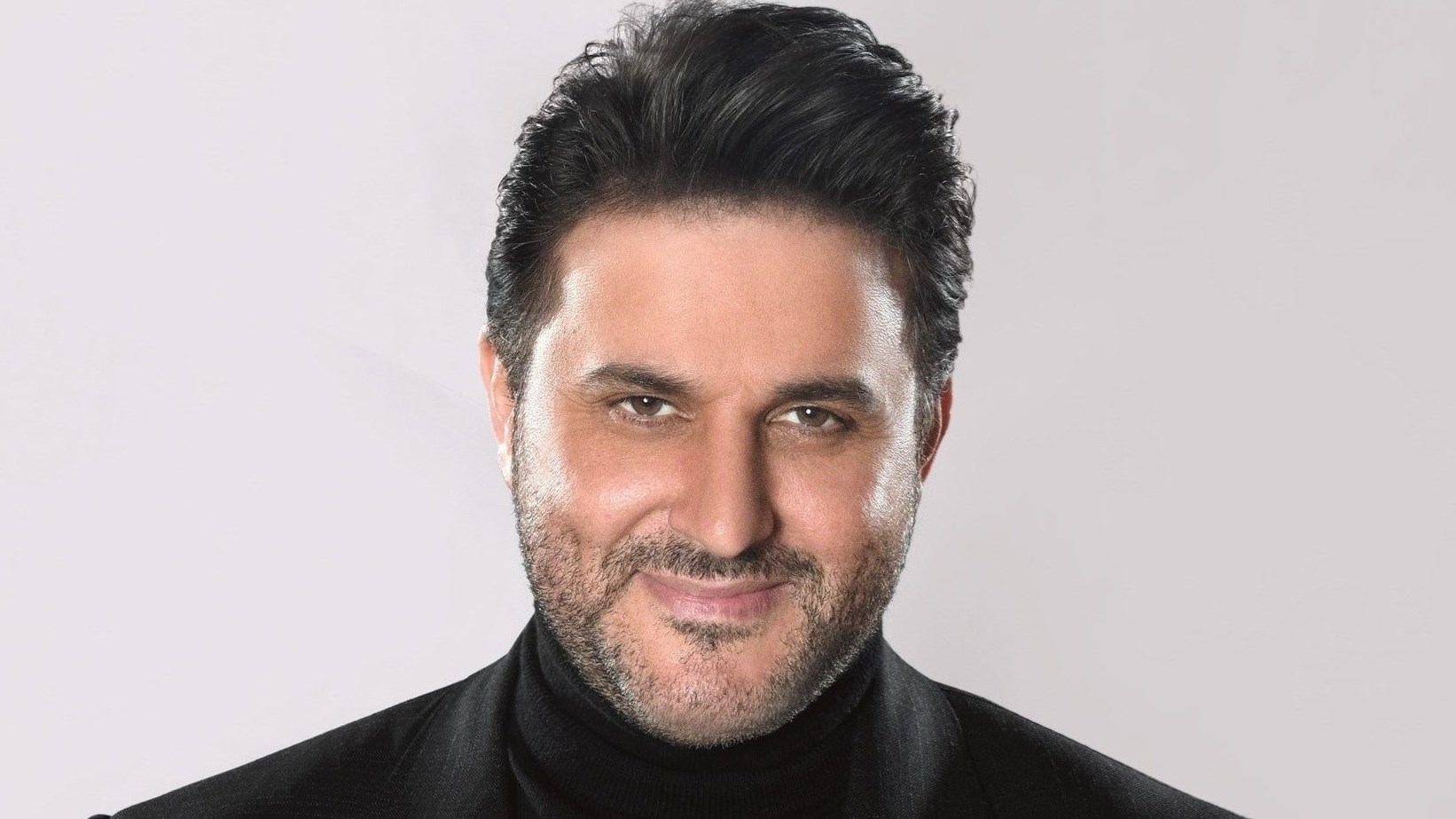 ملحم زين يحدد الأغنية الأفضل لعام 2025.. ويكشف حقيقة (ديو) ميادة الحناوي (زهرة الخليج)