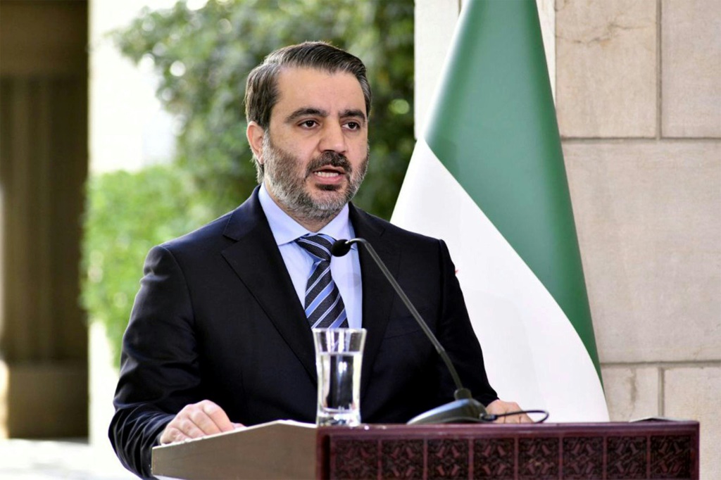 وزير الخارجية السوري أسعد الشيباني خلال مؤتمر صحافي في دمشق بتاريخ 31 أيار/مايو 2025 (أ ف ب)
