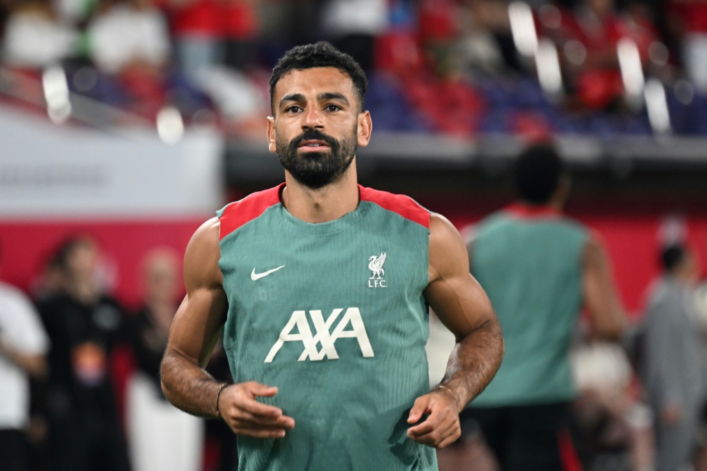 المصري محمد صلاح خلال حصة تمرينية لفريقه ليفربول بطل الدوري الإنكليزي لكرة القدم. هونغ كونغ في 24 تموز/يوليو 2025 (أ ف ب)