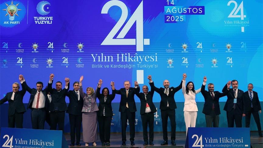أردوغان: لن نسمح بإهدار فرصة مسار (تركيا بلا إرهاب) (الأناضول)