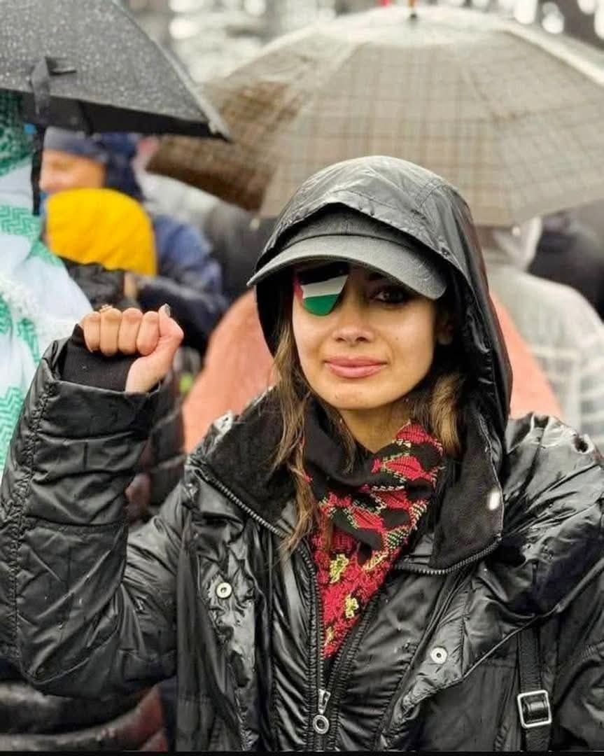 المتظاهرة الأسترالية المؤيدة لفلسطين "هانا توماس" (مواقع التواصل)