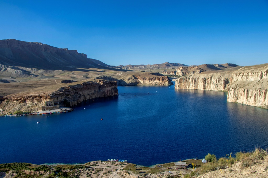 تحاول سلطات طالبان بعد عودتها الى الحكم تكريس نوع من السيادة على المياه رغم التوتر الذي تثيره هذه القضية مع جيرانها (أ ف ب)