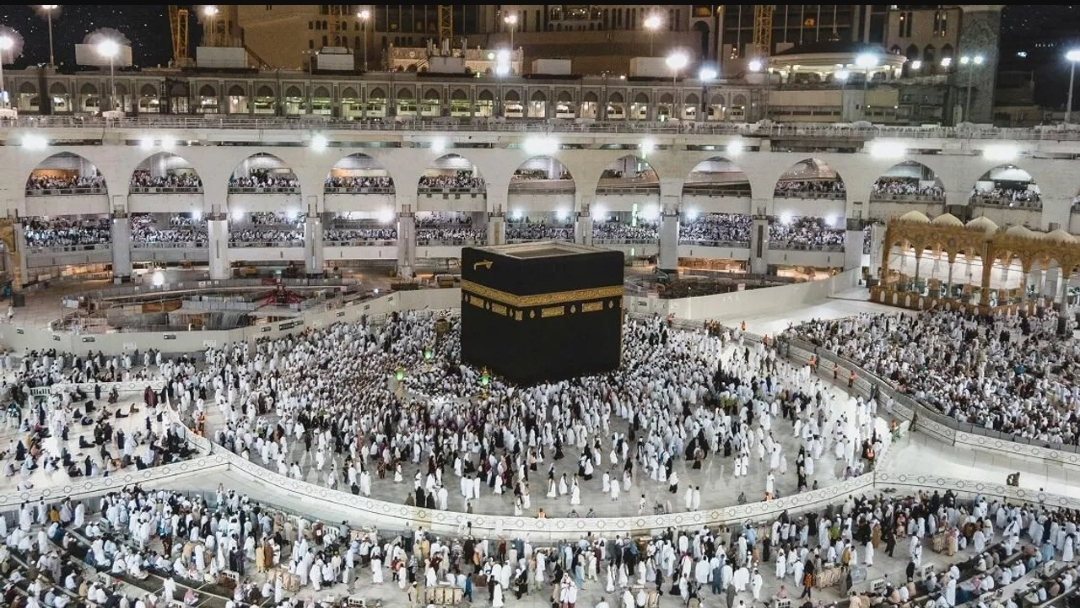 السعودية تلغي دور الوسيط في تأشيرات العمرة (أونسبلاش)