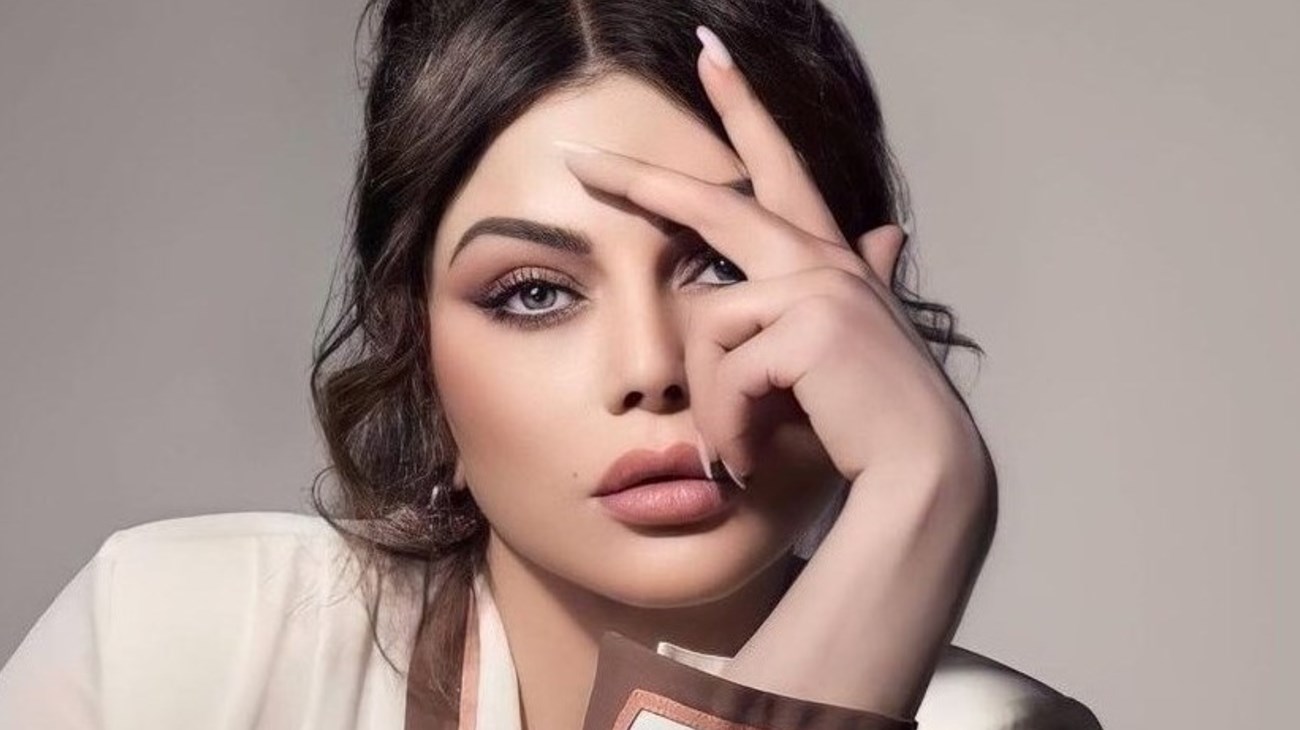 هيفاء وهبي تقدم (ميجا ألبوم).. بطريقة مبتكرة (زهرة الخليج)