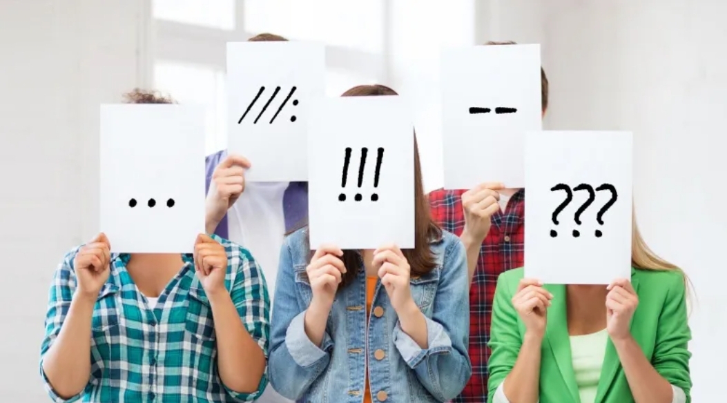 لماذا يتجنب الرجال استخدام علامات التعجب في لغة الكتابة؟ دراسة تكشف الأسباب (الرجل)