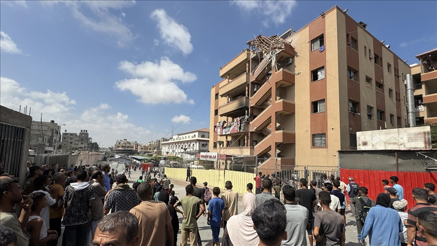 أكد بيبركورن رفض منظمة الصحة العالمية التام للهجوم الإسرائيلي، وأنه ليست لديهم خطة الآن لإخلاء المستشفى (ألاناضول)