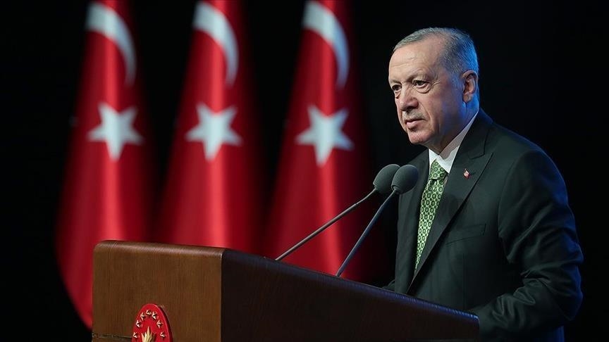 الرئيس أردوغان يحتفي بعيد النصر (الأناضول)