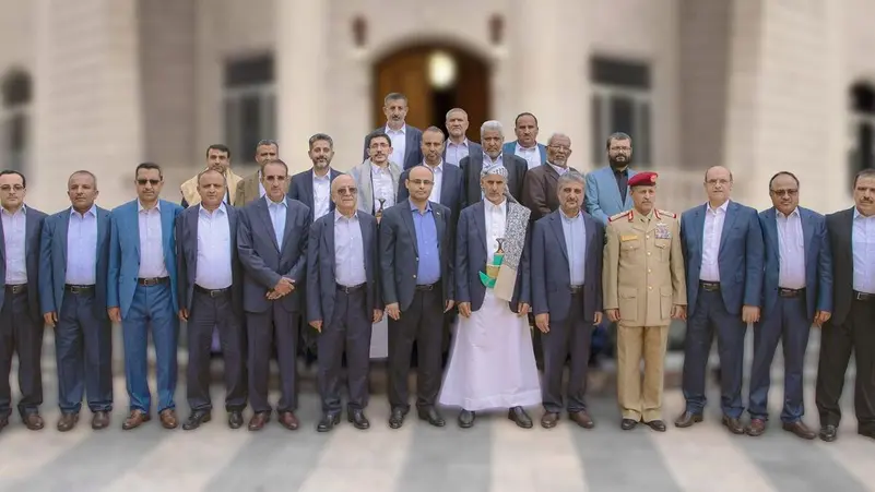 هناك نواب ووكلاء وزراء ومسؤولين آخرين هم من بين القتلى الذين سيتم الإعلان عنهم تباعا (اعلام يمني)
