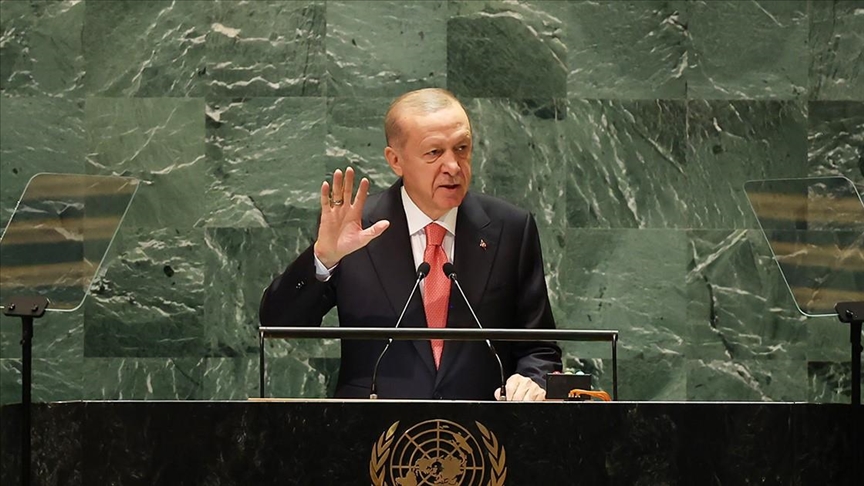 أردوغان يخاطب الجمعية العامة للأمم المتحدة للمرة الـ15 (الأناضول)