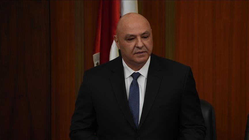 الرئيس اللبناني: إسرائيل تمعن في انتهاكاتها ولا سلام فوق دماء أطفالنا (الأناضول)