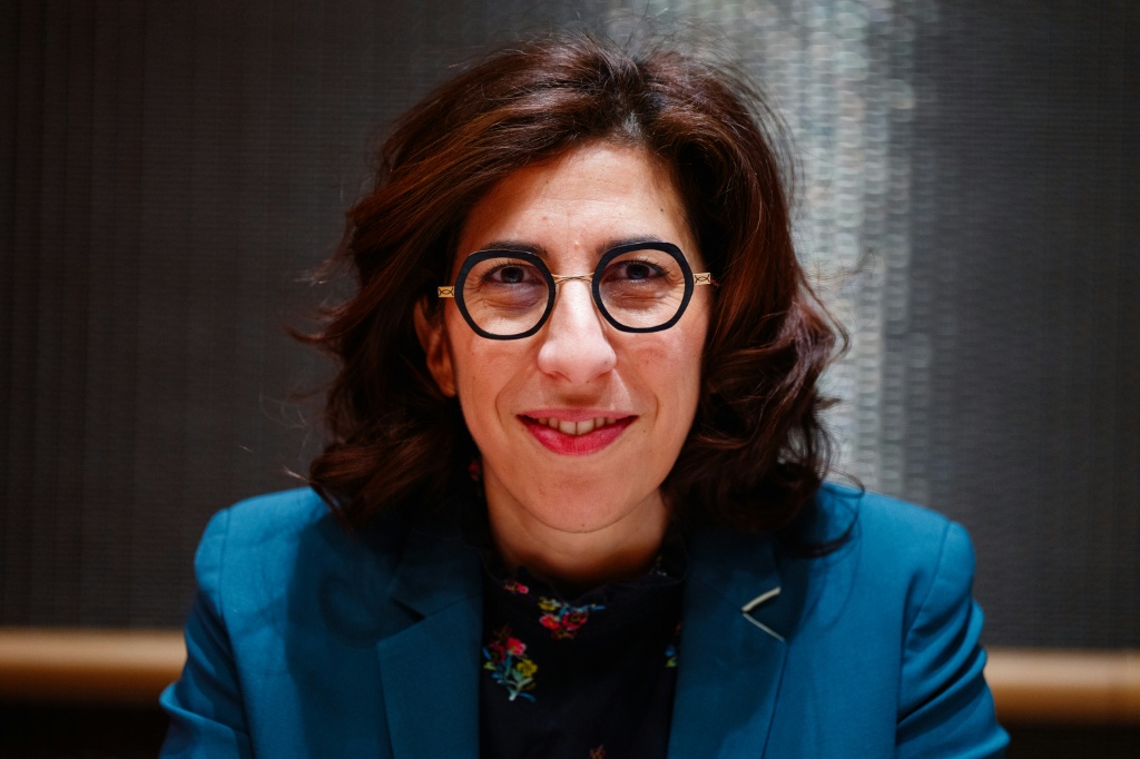 وزيرة الثقافة الفرنسية السابقة ريما عبد الملك في باريس في 27 كانون الثاني/يناير 2025 (ا ف ب)