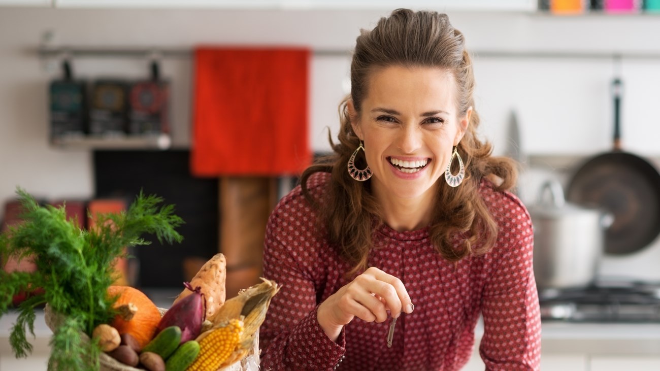 استراتيجيات صغيرة في مطبخكِ توفر الكثير من المال (زهرة الخليج)