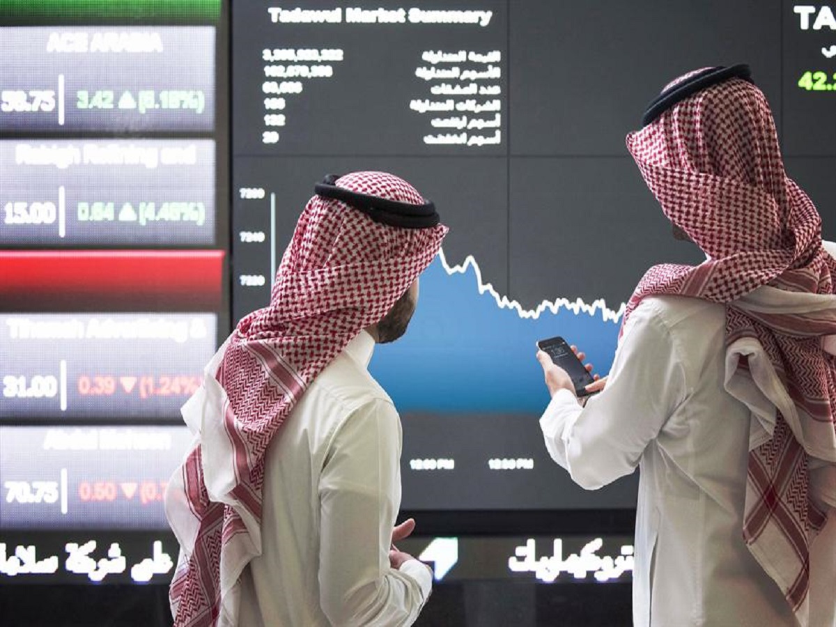 بلغت كمية الأسهم المتداولة خلال الجلسة "248" مليون سهم، سجّلت فيها أسهم "176" شركة ارتفاعًا في قيمتها، فيما تراجعت أسهم "79" شركة (ا ف ب)