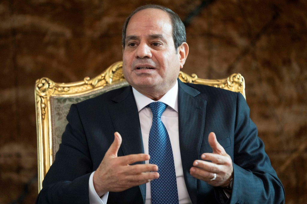 الرئيس المصري عبد الفتاح السيسي في القاهرة بتاريخ 7 نيسان/أبريل 2025 (أ ف ب)