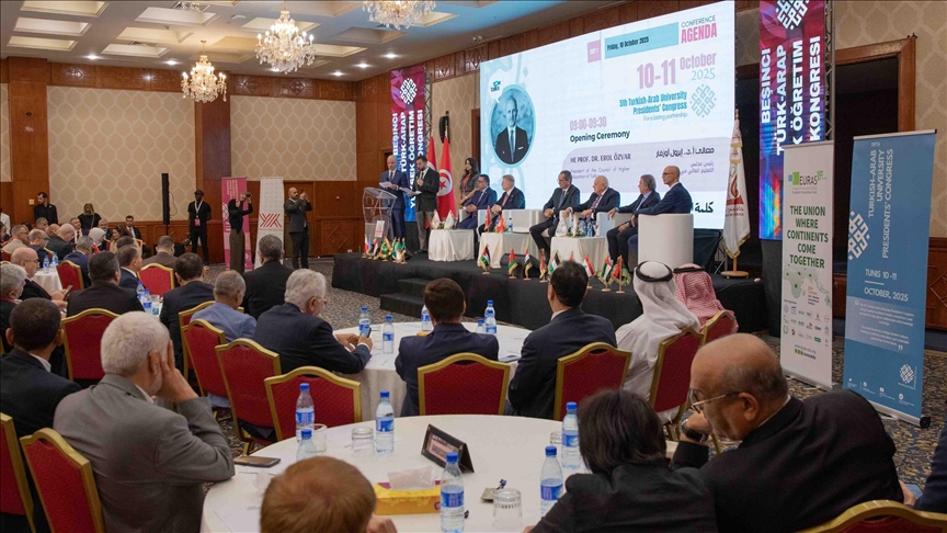 تونس.. افتتاح الملتقى الخامس لرؤساء الجامعات العربية التركية (الأناضول)