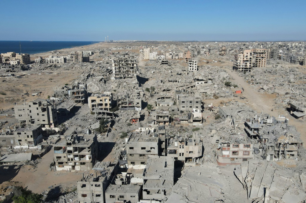 صورة جوية لمدينة غزة في 15 تشرين الأول/أكتوبر 2025 (ا ف ب)