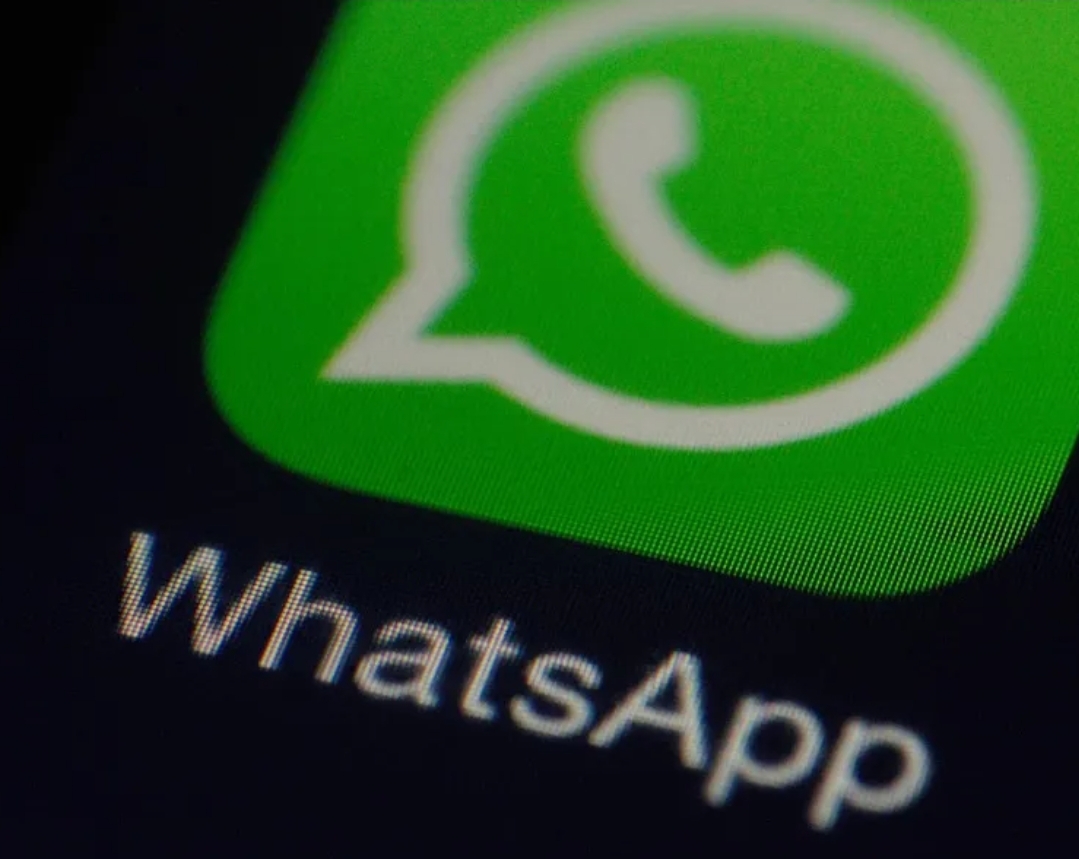 واتساب يستغنى عن ChatGPT بعد أقل من عام على إطلاقه (بيكسابي)
