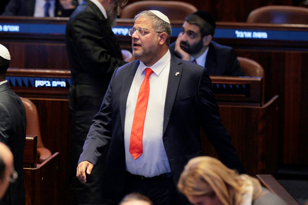 وزير الأمن القومي الإسرائيلي إيتمار بن غفير في الكنيست في 13 تشرين الأول/أكتوبر 2025 (ا ف ب)