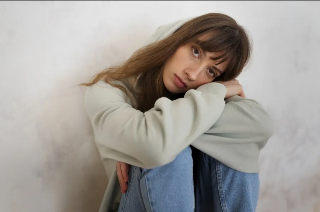 لماذا نشعر بالحزن فجأة ومن دون سبب؟ (سيدتي)