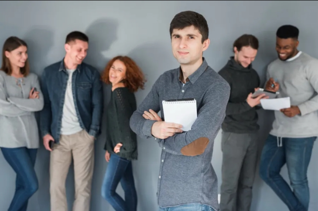 كيفية تحسين مهارات التفاوض والقيادة للشباب (سيدتي)