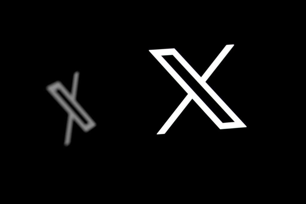 صورة مؤرخة في 29 أيلول/سبتمبر 2025 تظهر شعار منصة إكس (ا ف ب)