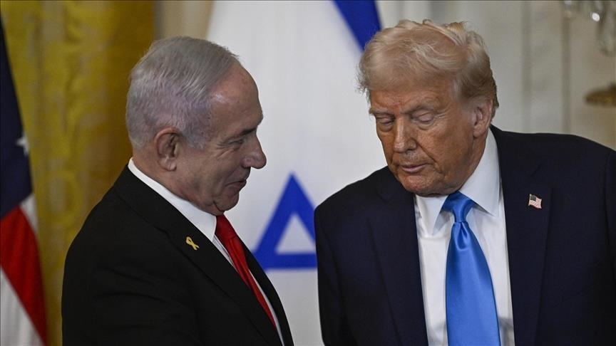 إسرائيل منقسمة إثر طلب ترامب العفو عن نتنياهو من تهم فساد (الأناضول)