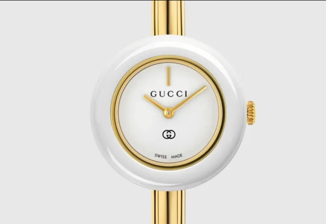 غوتشي تُعيد إطلاق ساعتها الكلاسيكية Gucci Play.. تعرّف عليها (الرجل)