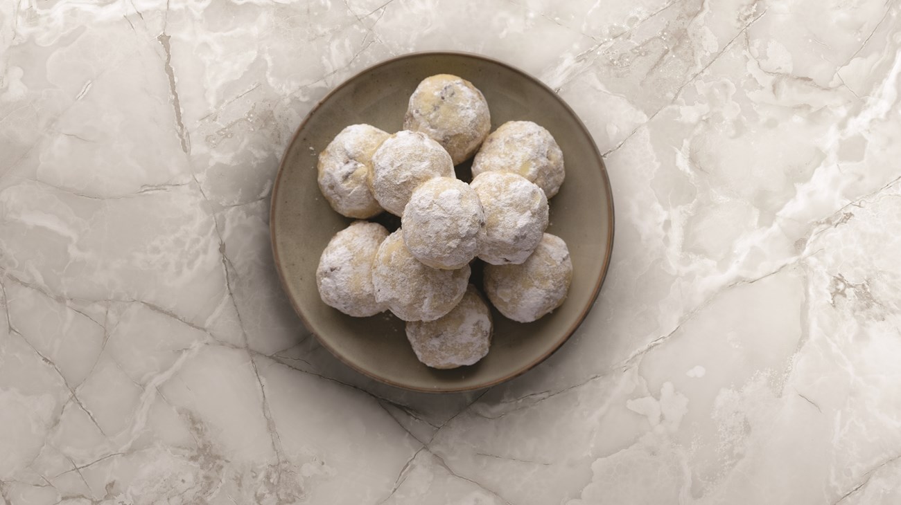 وصفة كوكيز كرات الثلج (زهرة الخليج)