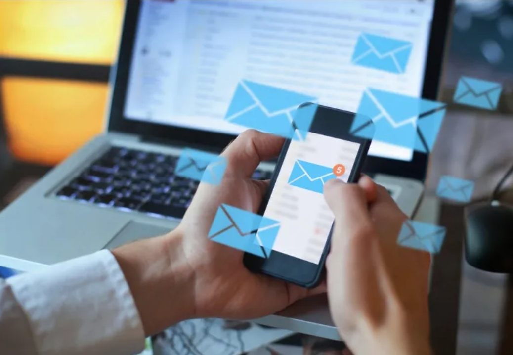 هل صورك ومنشوراتك تكشف حالتك النفسية؟ دراسة توضّح (الرجل)