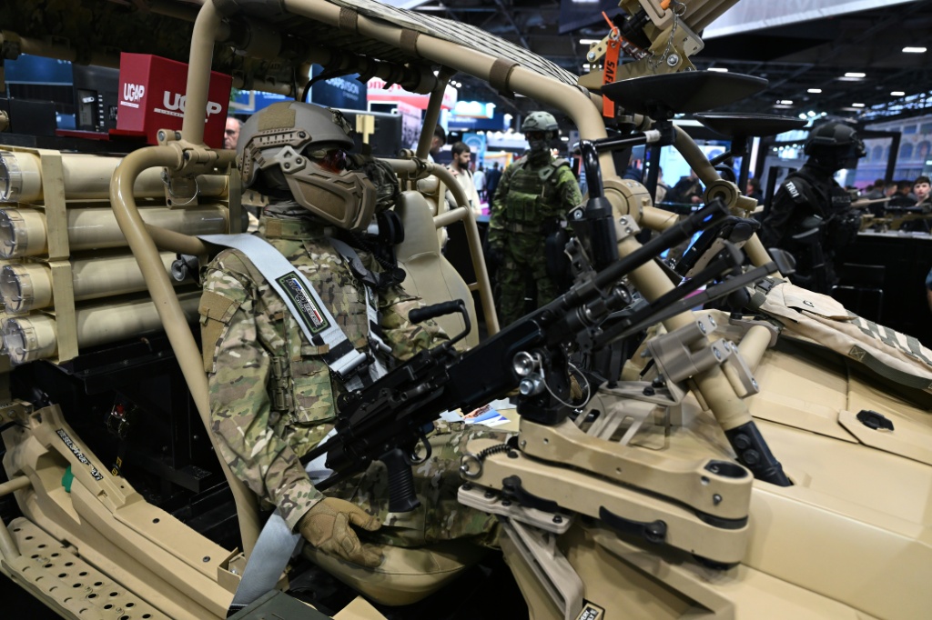 في معرض الأمن الداخلي 