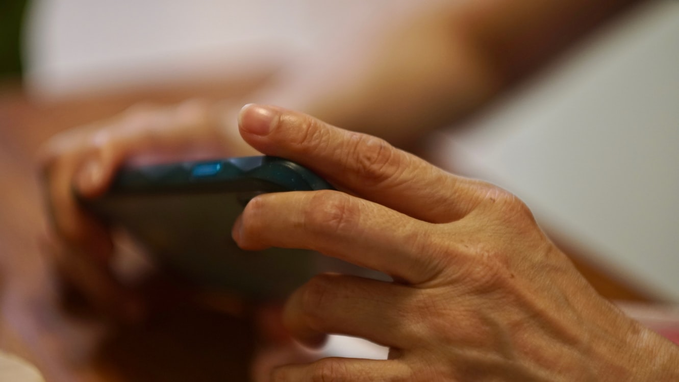 (يا جماعة احتالوا علي).. فنان مصري شهير يقع ضحية عملية احتيال (أونسبلاش)