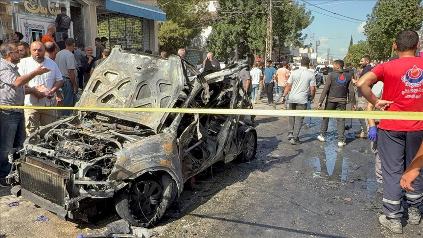 إسرائيل تقتل شخصا بقصف سيارته في النبطية جنوبي لبنان (الأناضول)