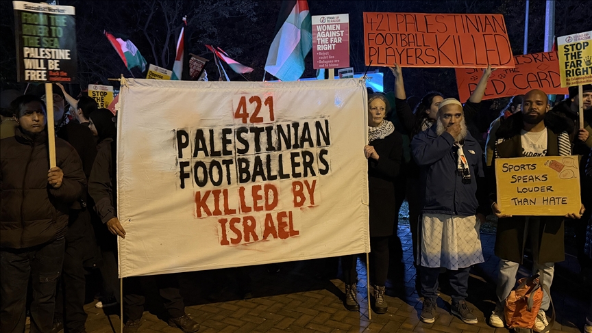 إيطاليا.. احتجاج ضد فريق مكابي تل أبيب الإسرائيلي (الأناضول)