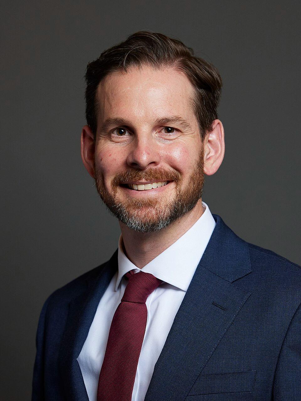 *تعيين رئيس جديد لمجموعة أصدقاء اليمن في حزب العمال البريطاني*