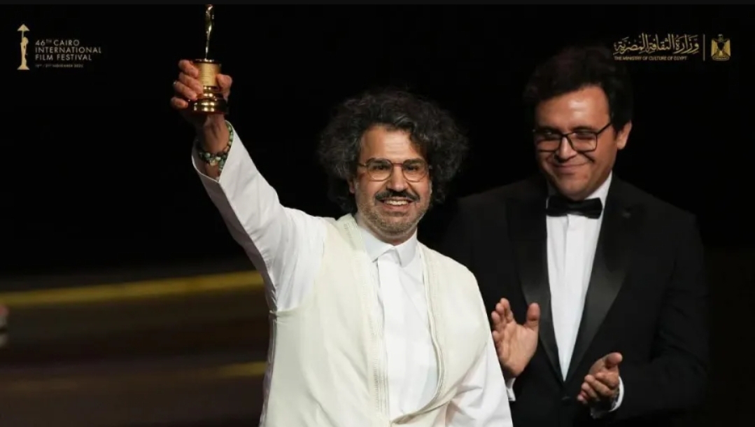 المؤلف والمخرج علي سعيد - مصدر الصورة: من حساب Cairo International Film Festival على منصة فيسبوك