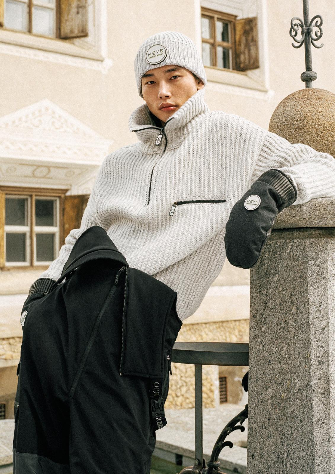 الفخامة تعانق الثلج: عودة أرماني نيف بعد غياب طويل