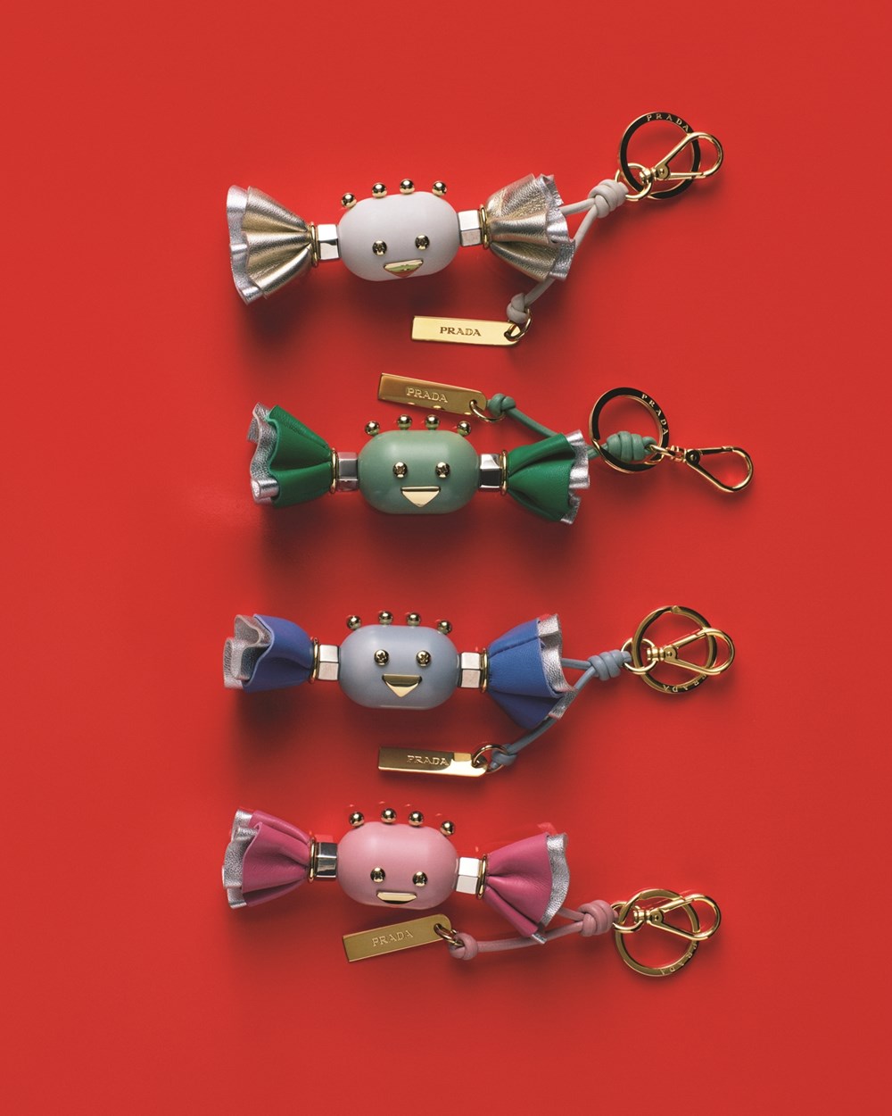 مجموعة برادا شتاء 2025.. تناقضات تشكل لغة الأناقة المعاصرة