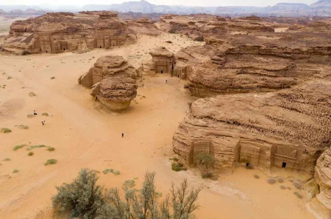 معالم العلا التاريخية شاهدة على حضارات قديمة مرت بالمنطقة. الصورة من منصة الصور السعودية