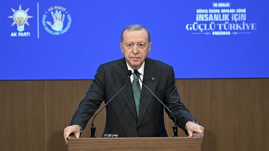 أردوغان: تركيا تدعم بكل قوة جهود السوريين في إعادة إعمار بلدهم (الأناضول)