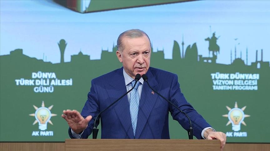 أردوغان: نهدف لزيادة تجارتنا مع الدول التركية إلى 100 مليار دولار