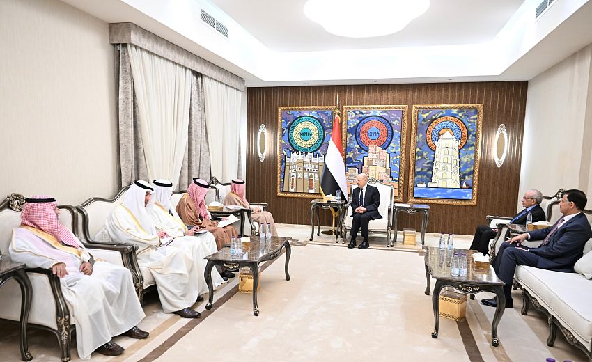 مجلس التعاون الخليجي يؤكد دعمه للوحدة اليمنية : الرئيس اليمني يستقبل الأمين العام لمجلس التعاون لدول الخليج العربية