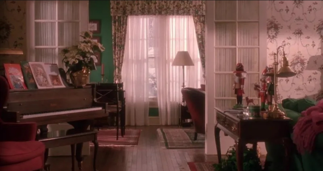 بعد 35 عامًا على (Home Alone).. كواليس طريفة وأسرار صادمة صنعت الأيقونة الكوميدية (الرجل)