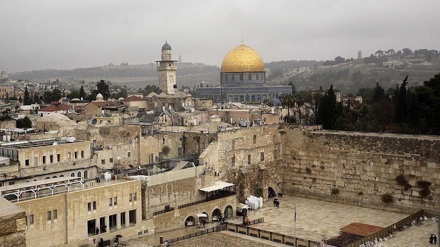 مجلس الإفتاء الفلسطيني يرفض مشروع قانون إسرائيلي يحظر رفع الأذان (الأناضول)
