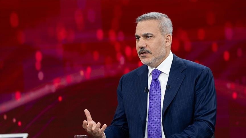 فيدان: إيران بحاجة إلى مصالحة وتعاون حقيقيين مع دول المنطقة (الأناضول)