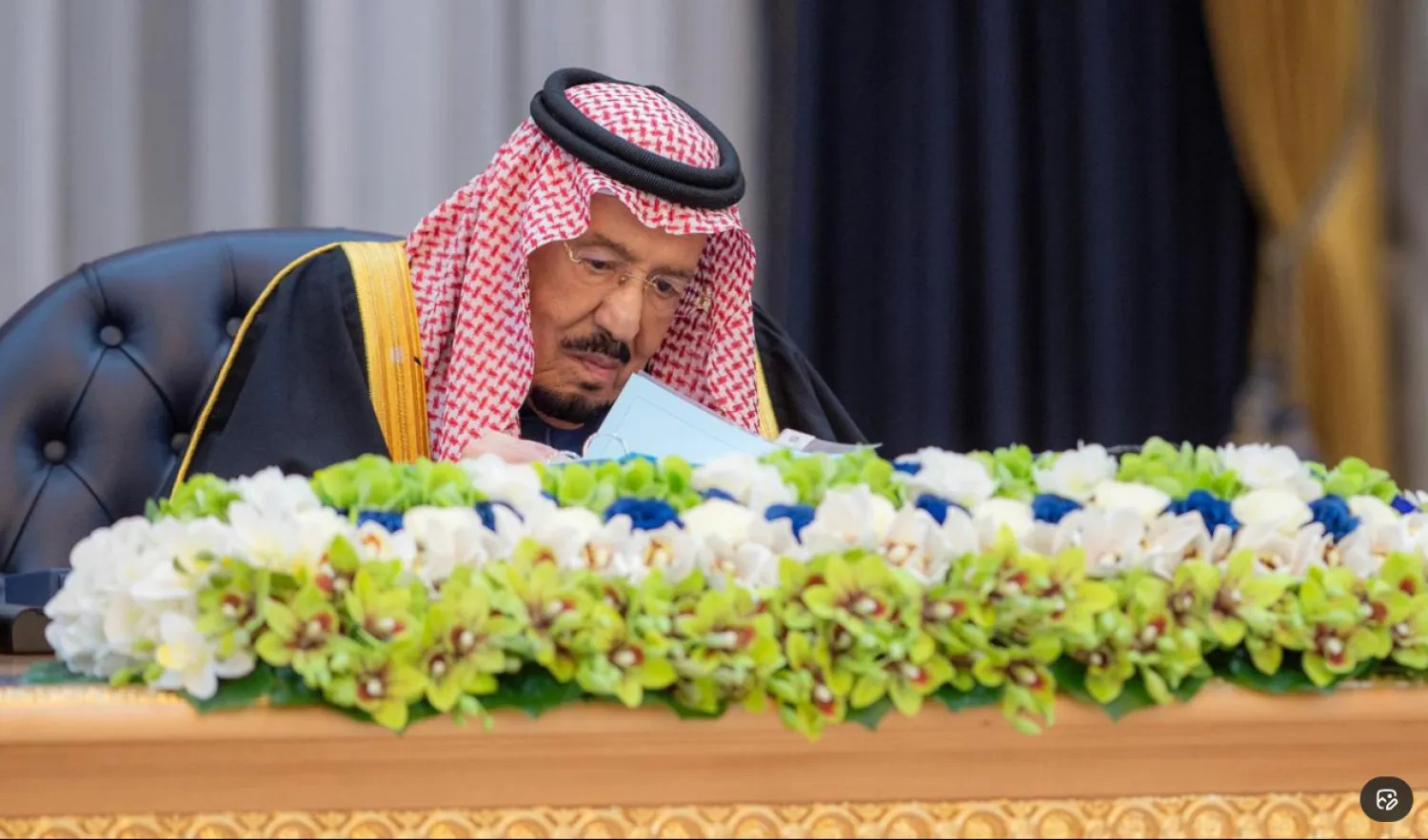 خادم الحرمين الشريفين يترأس جلسة مجلس الوزراء (واس)